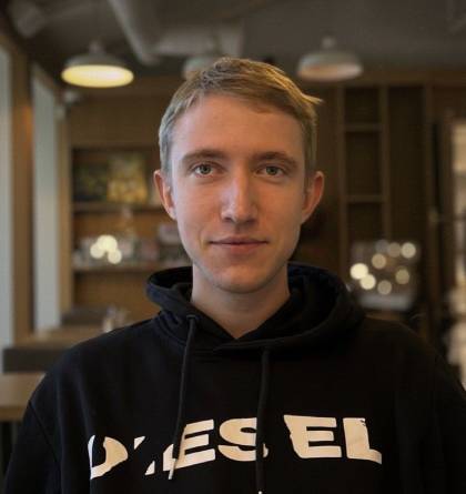 Foto profissional de Aleksei Stepanov, Full Stack Developer da MozProTech AI
